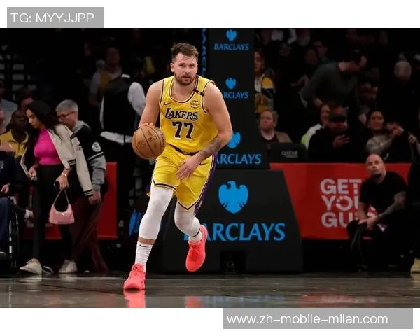 湖人训练营新名单东契奇体重变化引关注从230磅到最高270磅